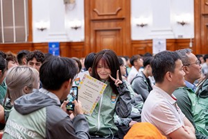 TeamHKUSAC2024-084
